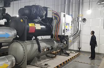 30XWV变频螺杆机维护保养